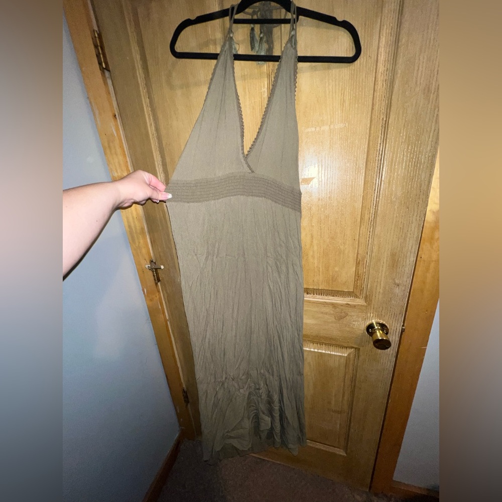 Women’s Halter V-Neck Maxi Dress in Olive size 2X Forever 21